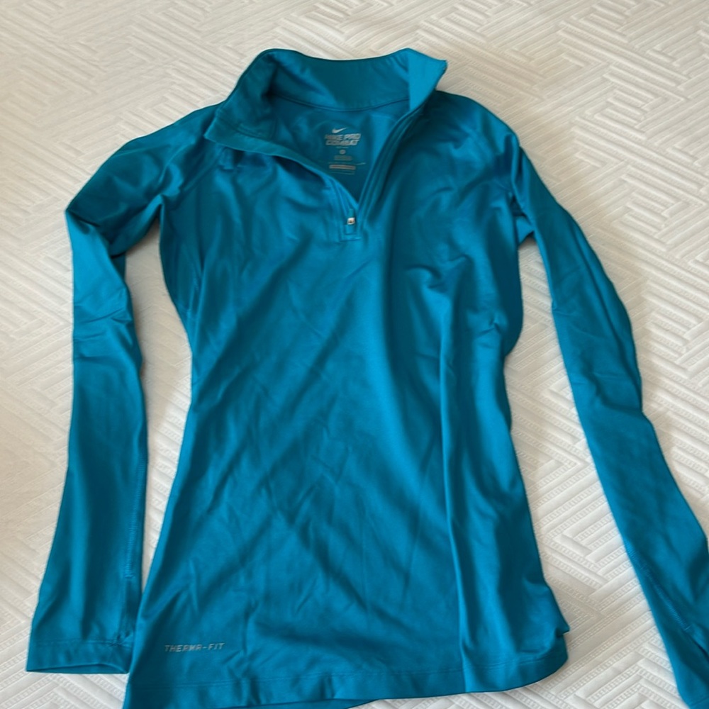 Nike half zip - Picture 1 of 3